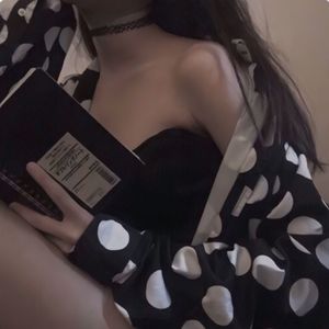 超会喷水的淫娃
